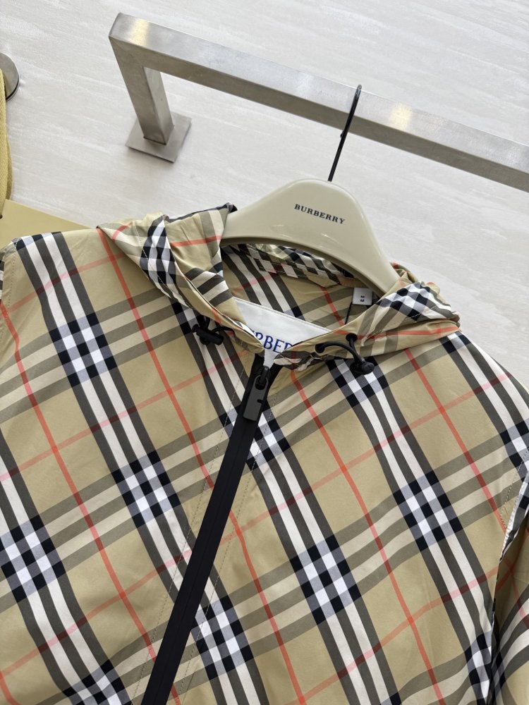 Jacket women's фото 3