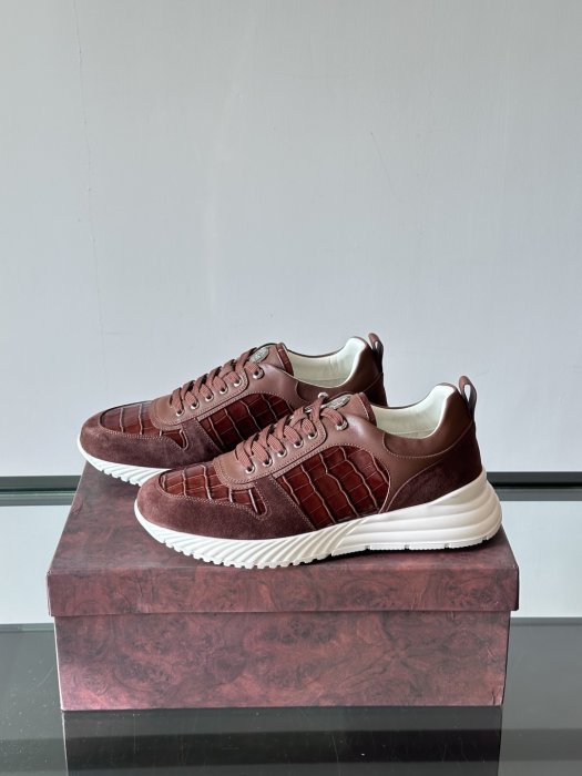 Кроссовки фото 3