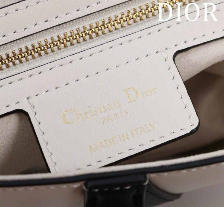 Сумка кожаная Dior Saddle 25 см фото 7