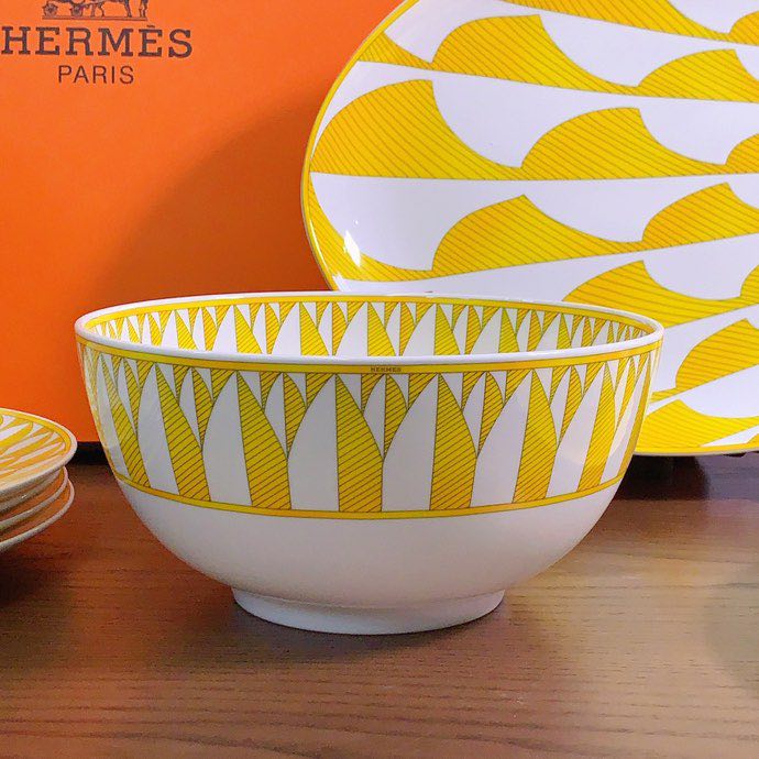 Большой набор посуды из костяного фарфора, 41 предмет, серия Soleil De Hermes фото 8