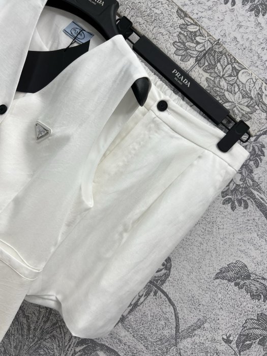 Костюм женский фото 6