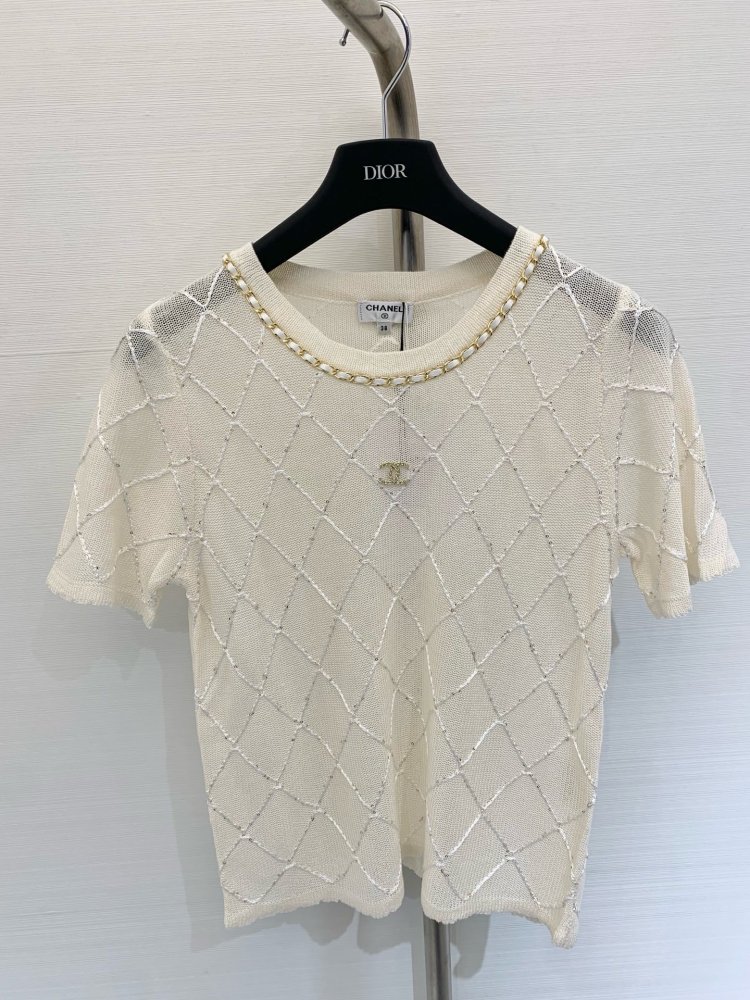 Футболка женская