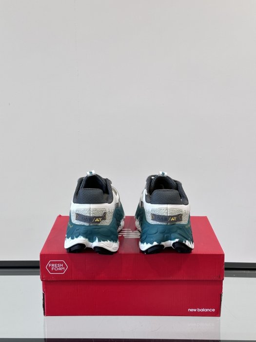 Sneakers New Balance More Trail V3 фото 7