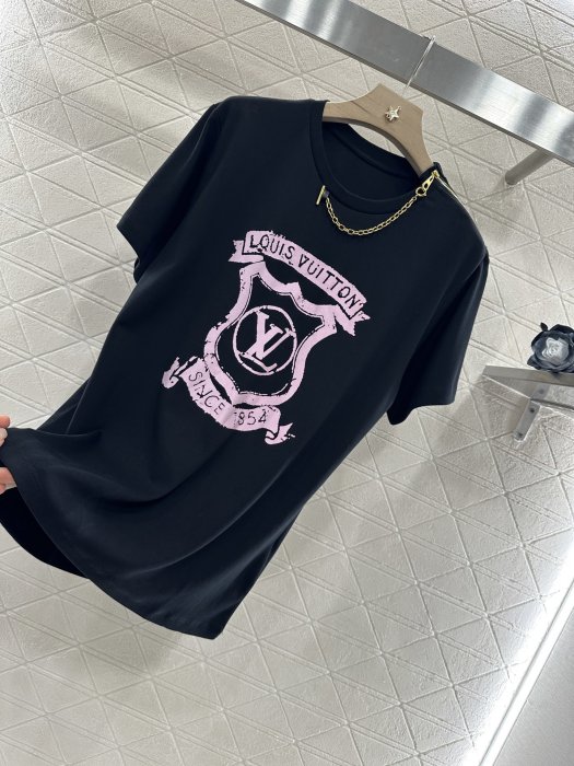 T-shirt women's фото 8