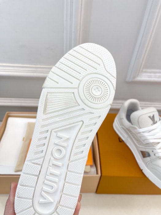 Sneakers фото 9