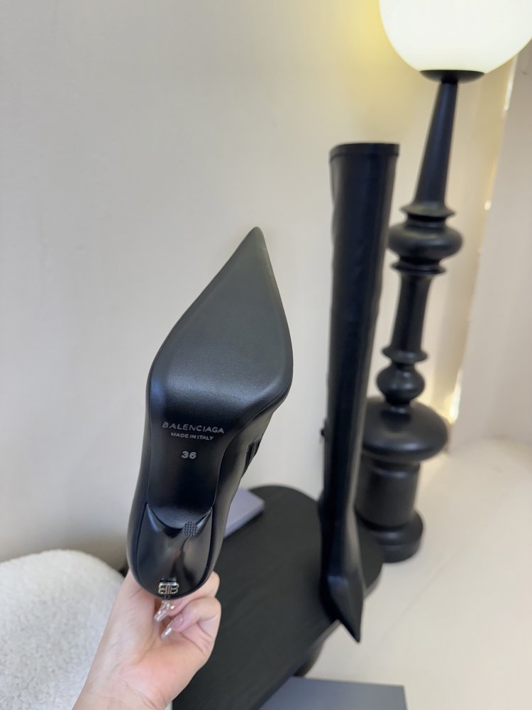 Чоботи жіночі фото 9