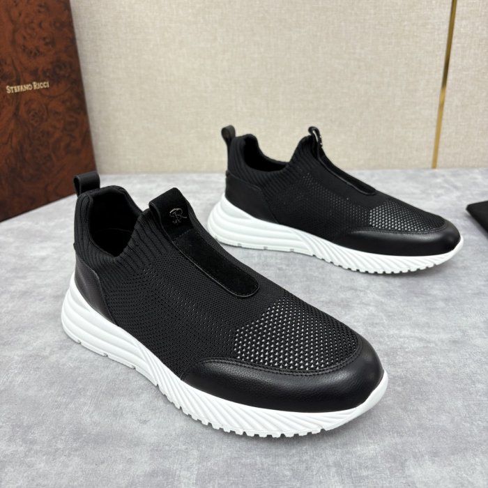 Кросівки фото 3