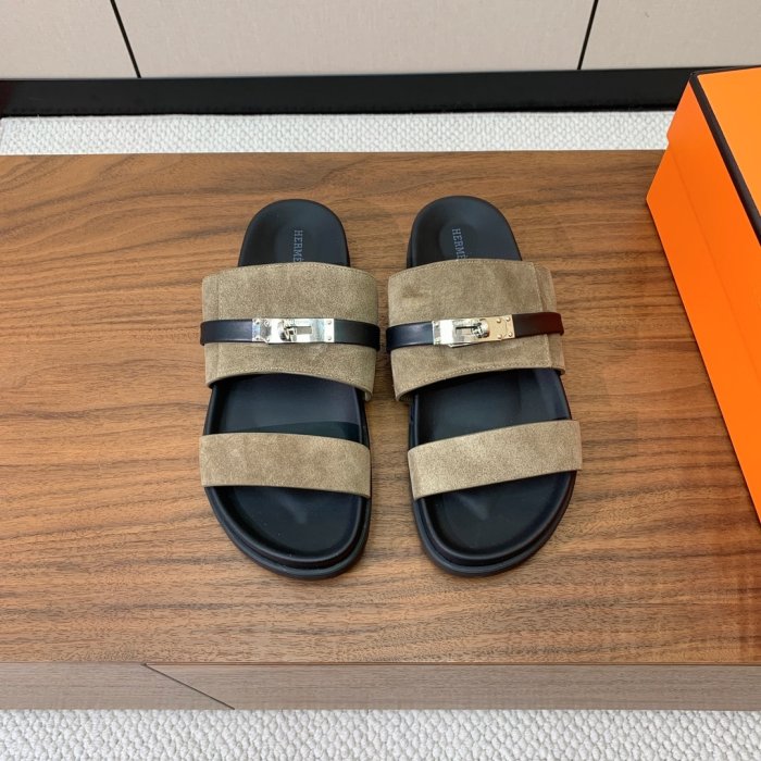 Шлепанцы женские Giulia