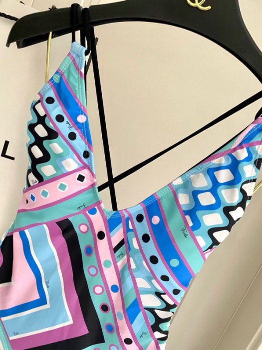 Swimsuit фото 2