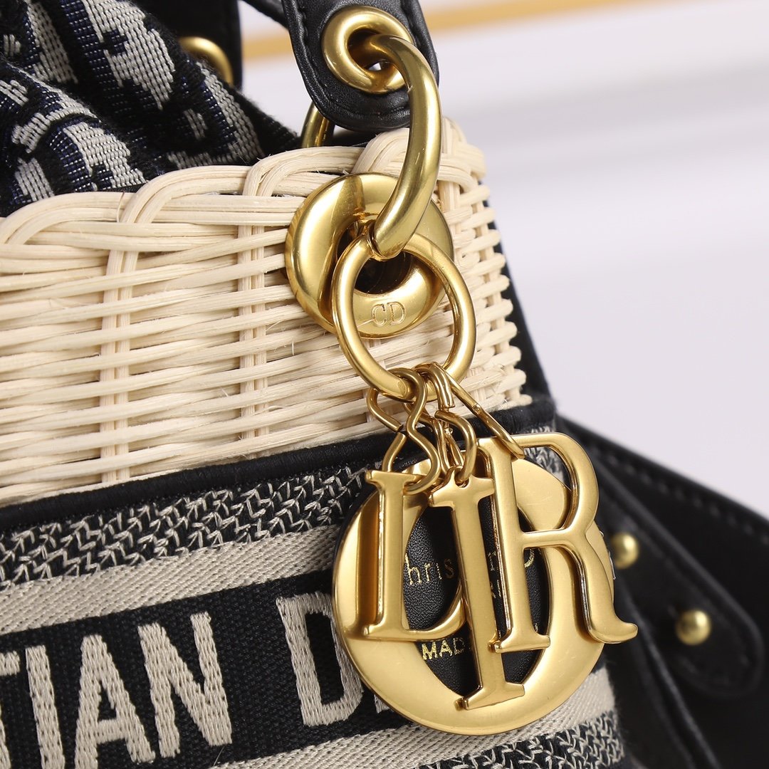 Сумка mini Lady Dior Bag Natural Wicker Oblique 20 см фото 4