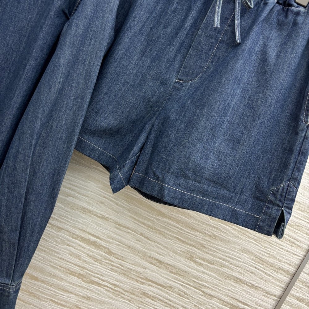 Costume female фото 6