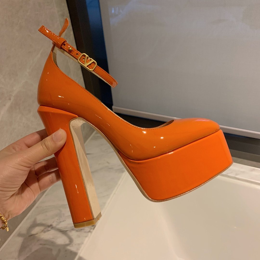Shoes on platform and high heel orange фото 3