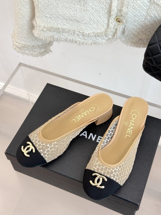 Босоножки фото 2