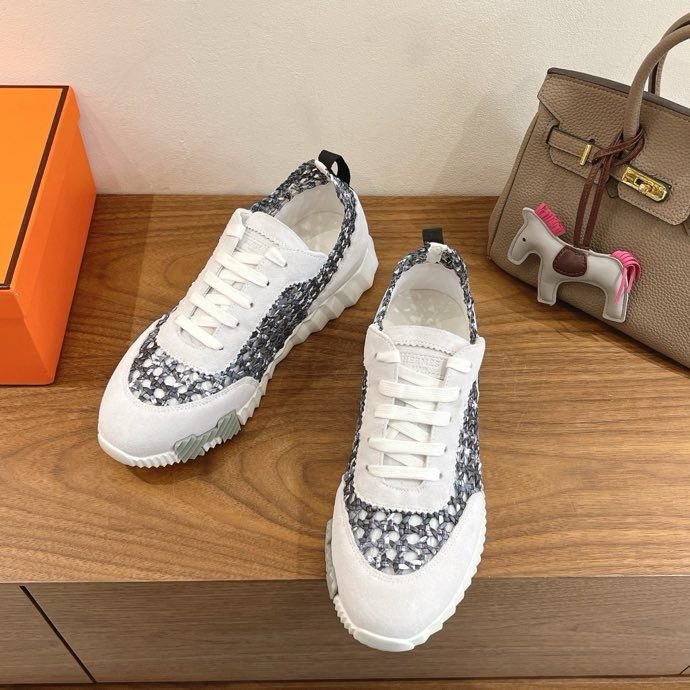 Кроссовки фото 6