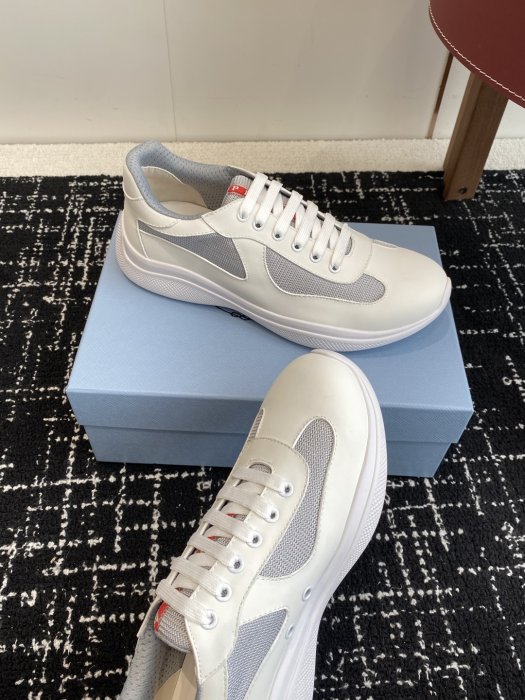 Кроссовки фото 6