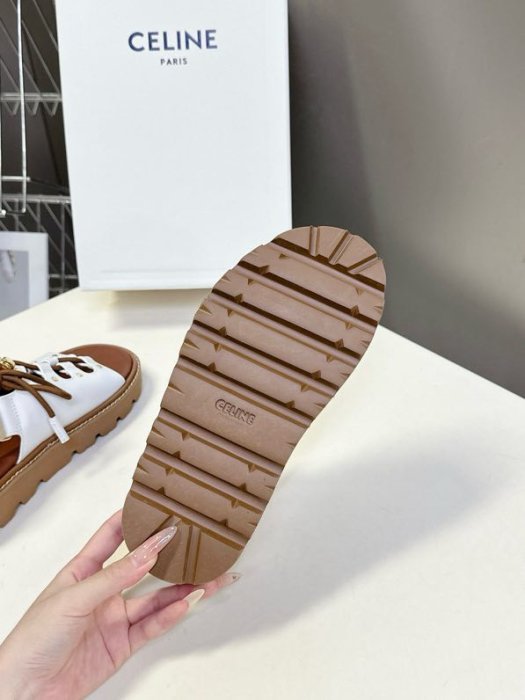 Сандалі жіночі фото 3