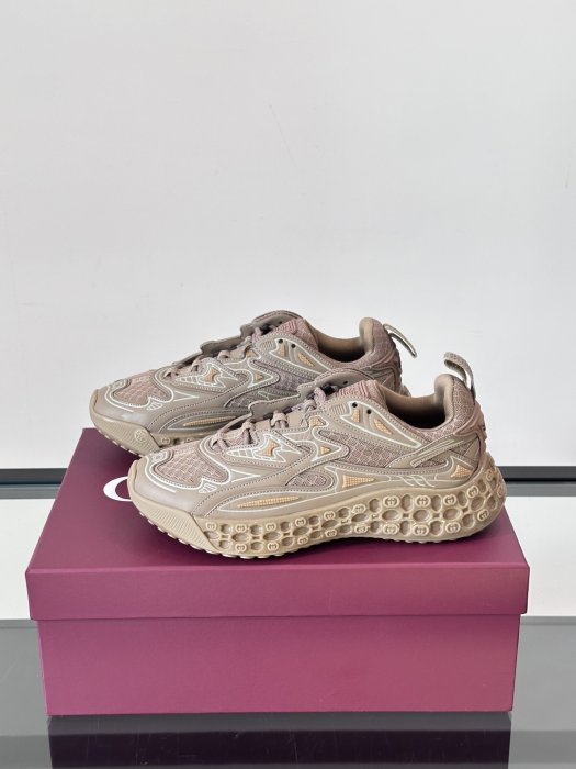 Кросівки чоловічі фото 3