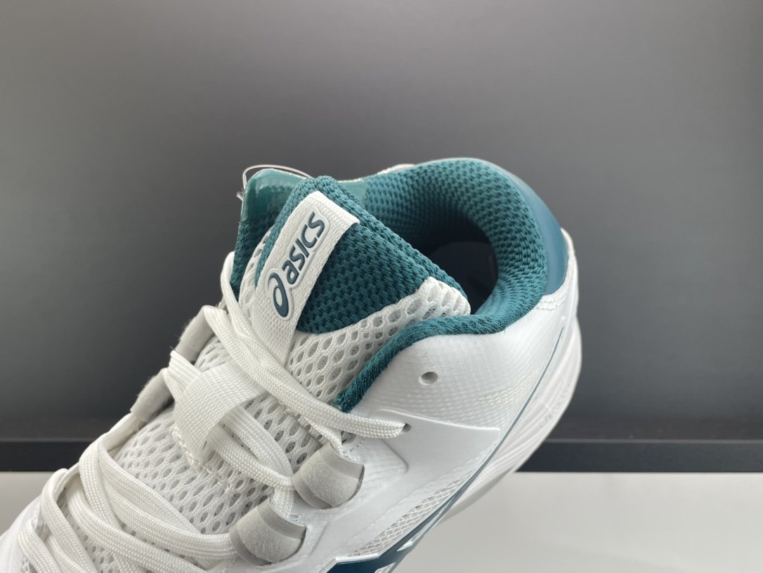 Кросівки Asics Gel-Hoop V13 U-THROAT фото 7