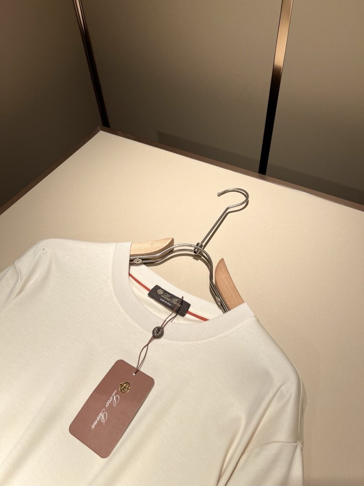 T-shirt men's фото 6