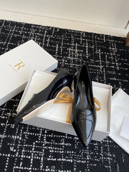 Туфли кожаные женские фото 5