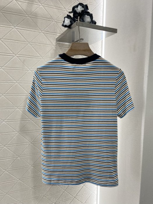 Футболка женская фото 2