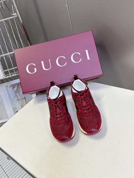 Кроссовки фото 6