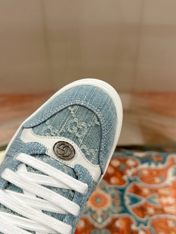 Sneakers women's фото 2