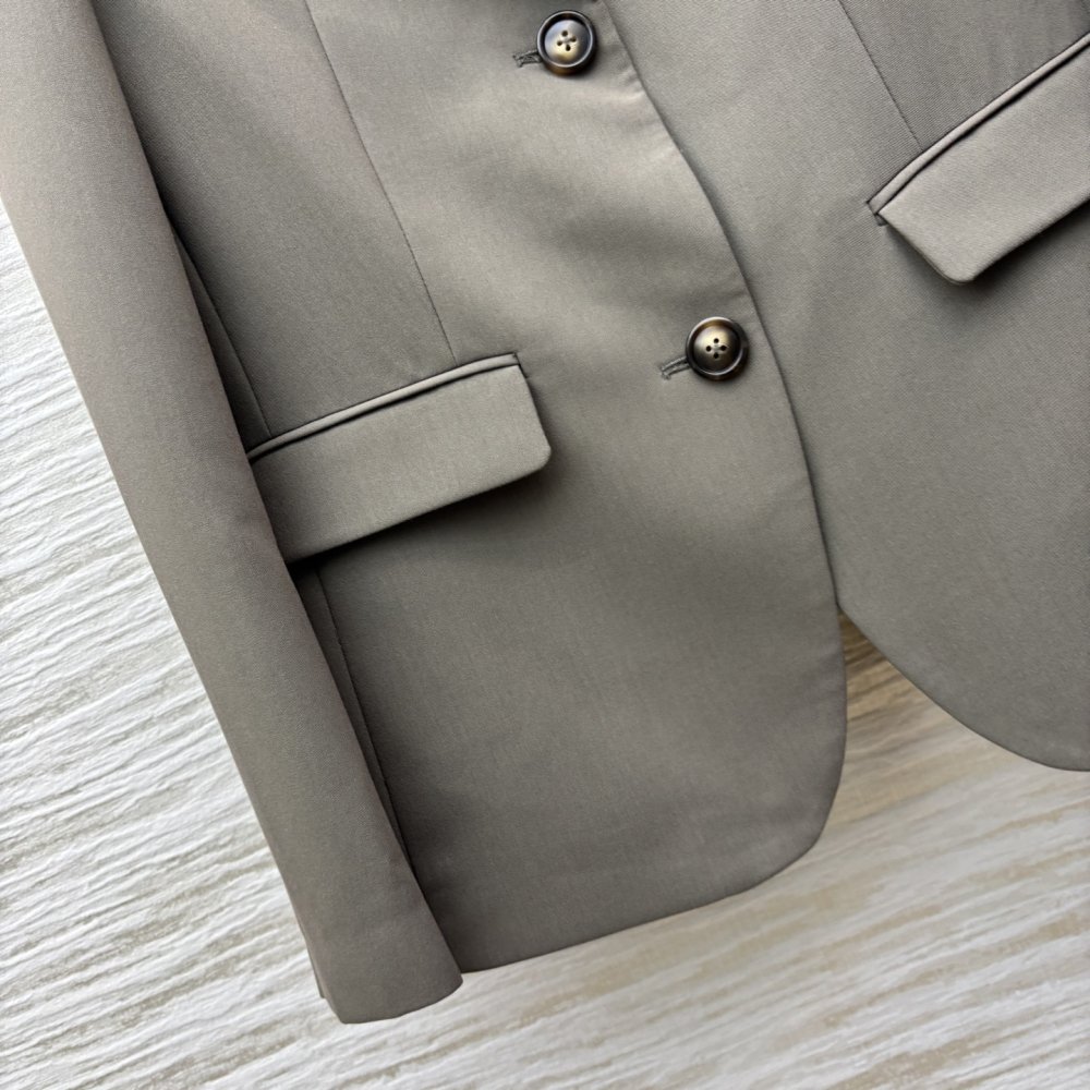 Піджак жіночий фото 6