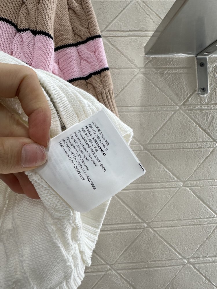 Кофта жіноча фото 9