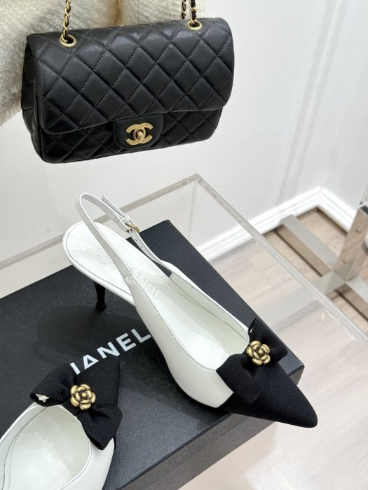 Босоножки фото 5