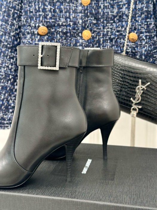 Ankle boots фото 6