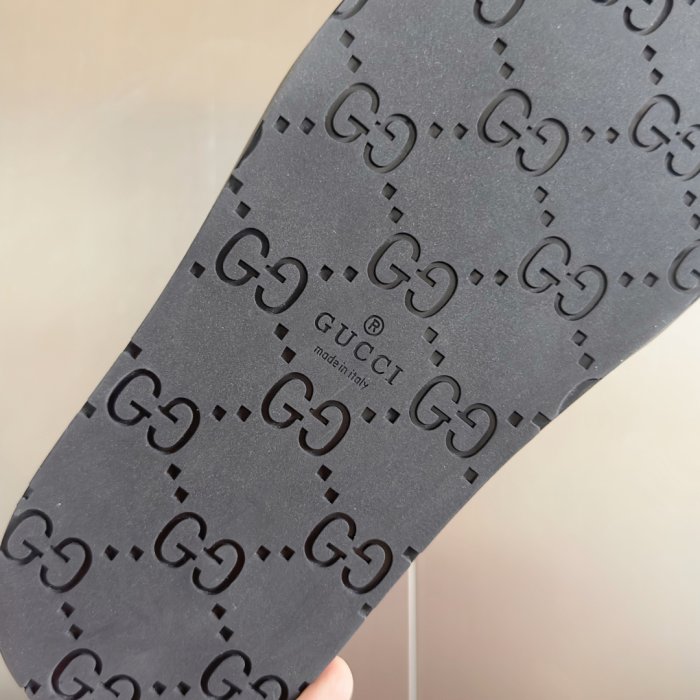 Шльопанці чоловічі фото 9