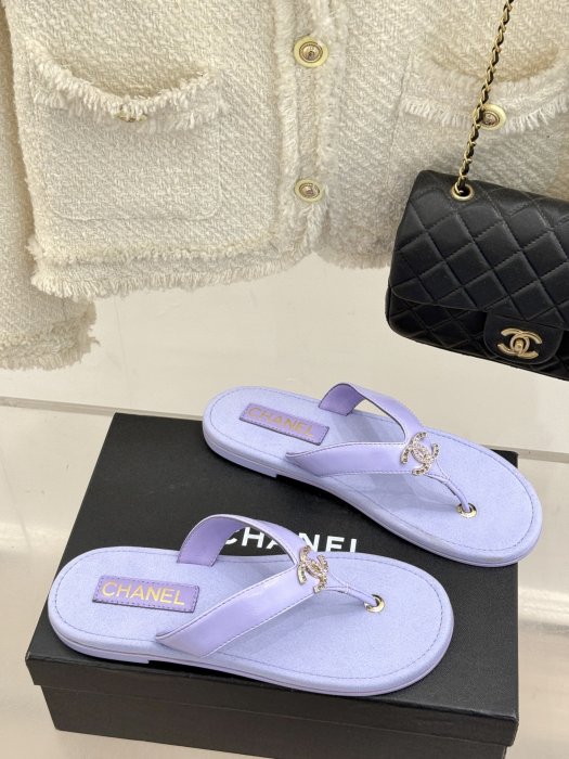 Шлепанцы фото 3