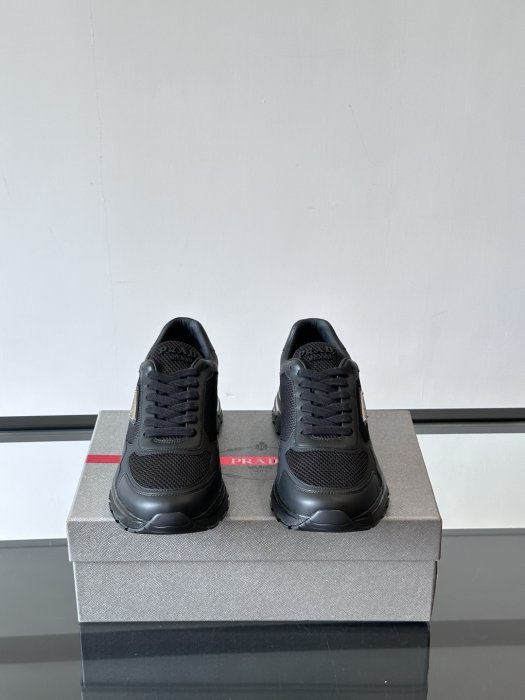 Кроссовки мужские фото 2