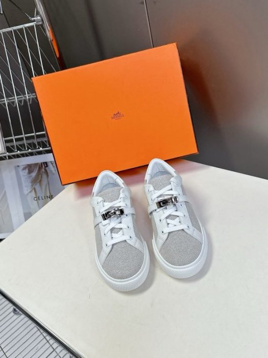 Кроссовки фото 4