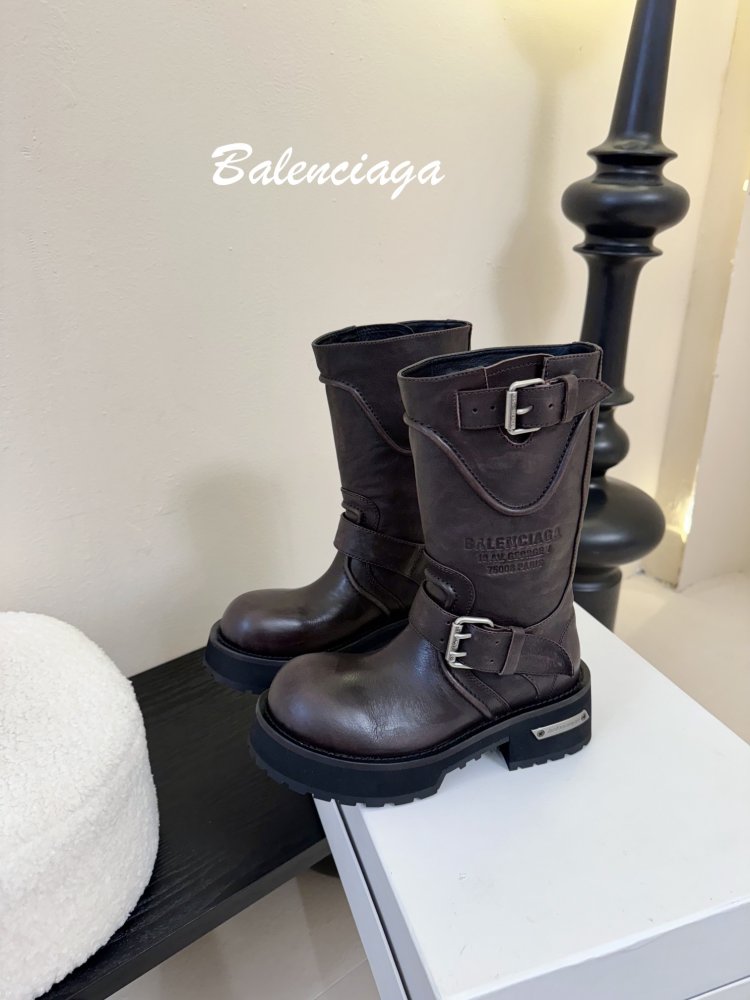 Чоботи жіночі фото 5