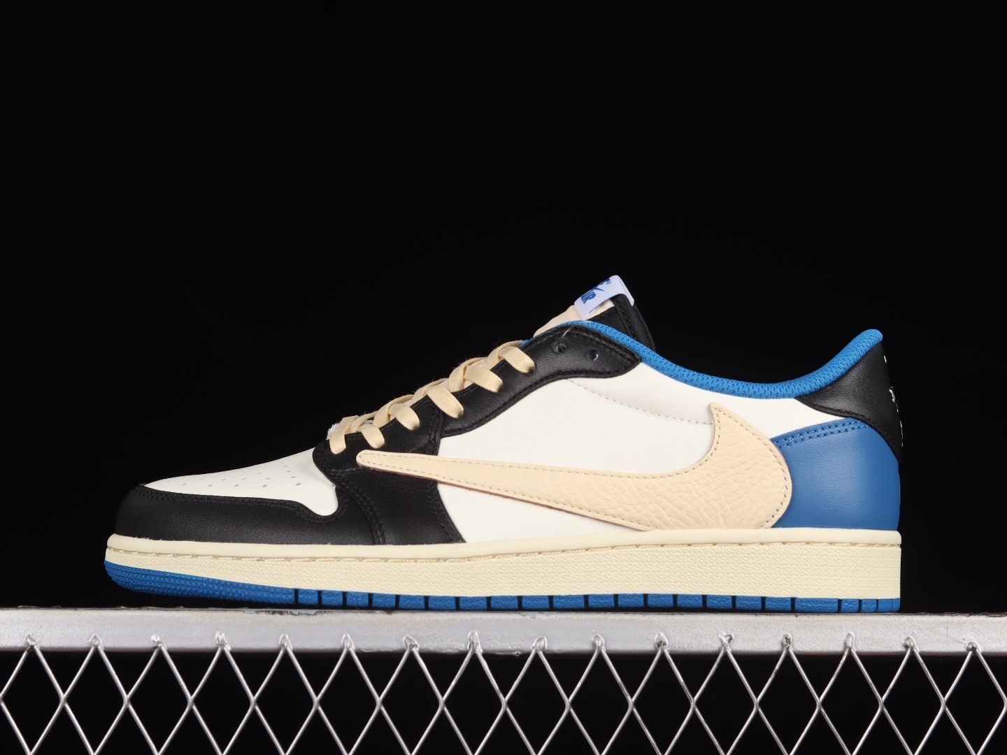 Кроссовки Jordan 1 Retro Low OG SP Fragment DM7866-140