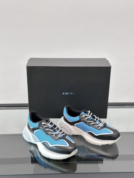 Кросівки чоловічі фото 5