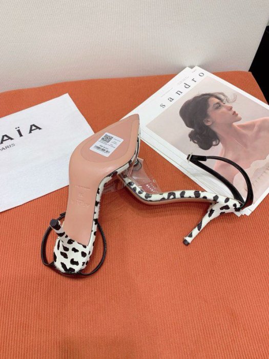 Босоножки фото 7