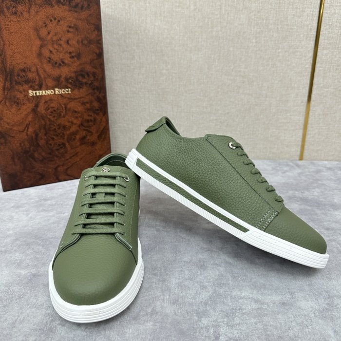 Кросівки фото 7