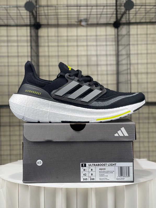 Sneakers Ultra Boost Light Core Black HQ6339 фото 9