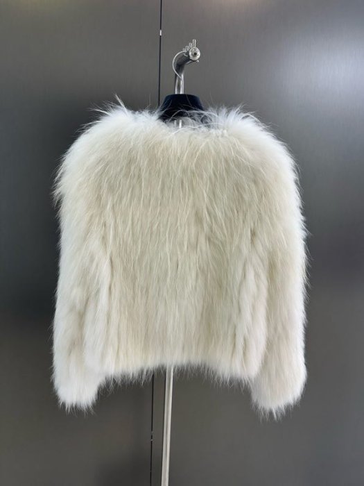 Fur coat of fox fur фото 8