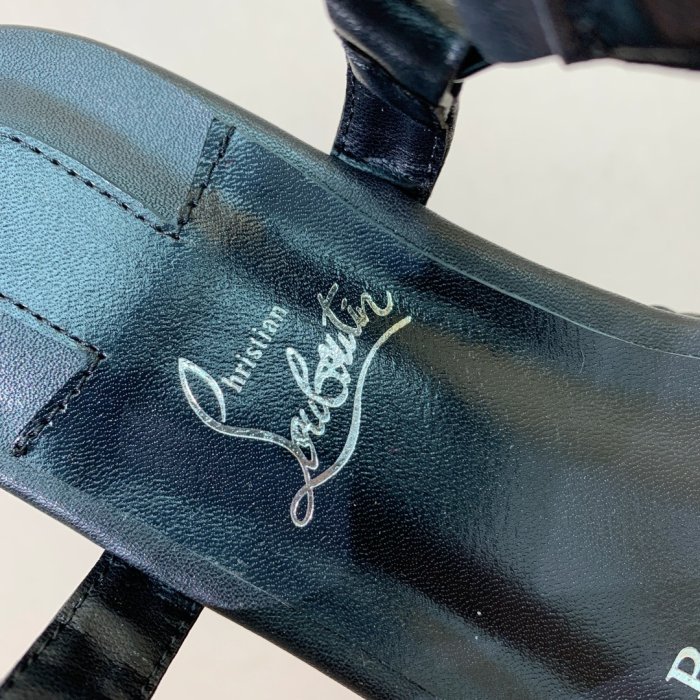 Босоножки фото 8