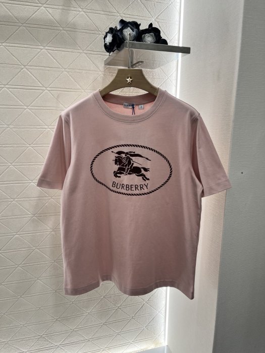 T-shirt women's
