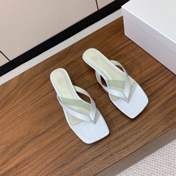 Шльопанці жіночі фото 3