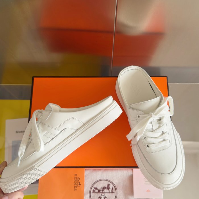 Кроссовки фото 3