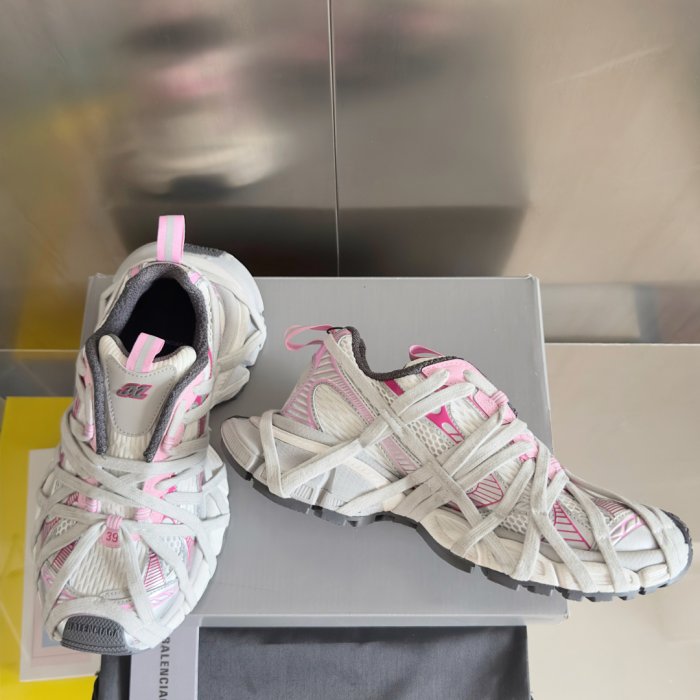 Кроссовки Balenciaga 3XL Extreme Lace фото 3