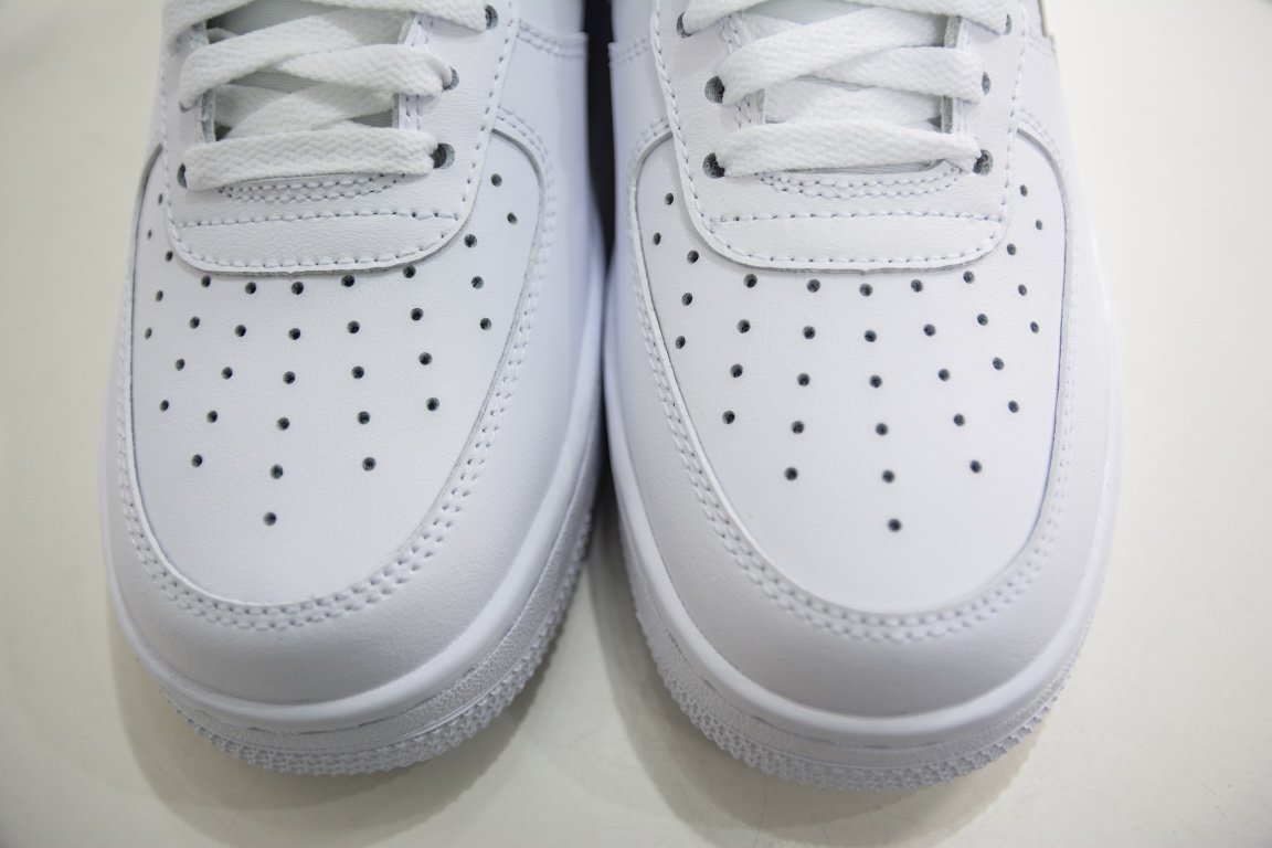 Кроссовки Air Force 1 Low 07 Spray Paint Swoosh White Black FD0660-100 фото 9