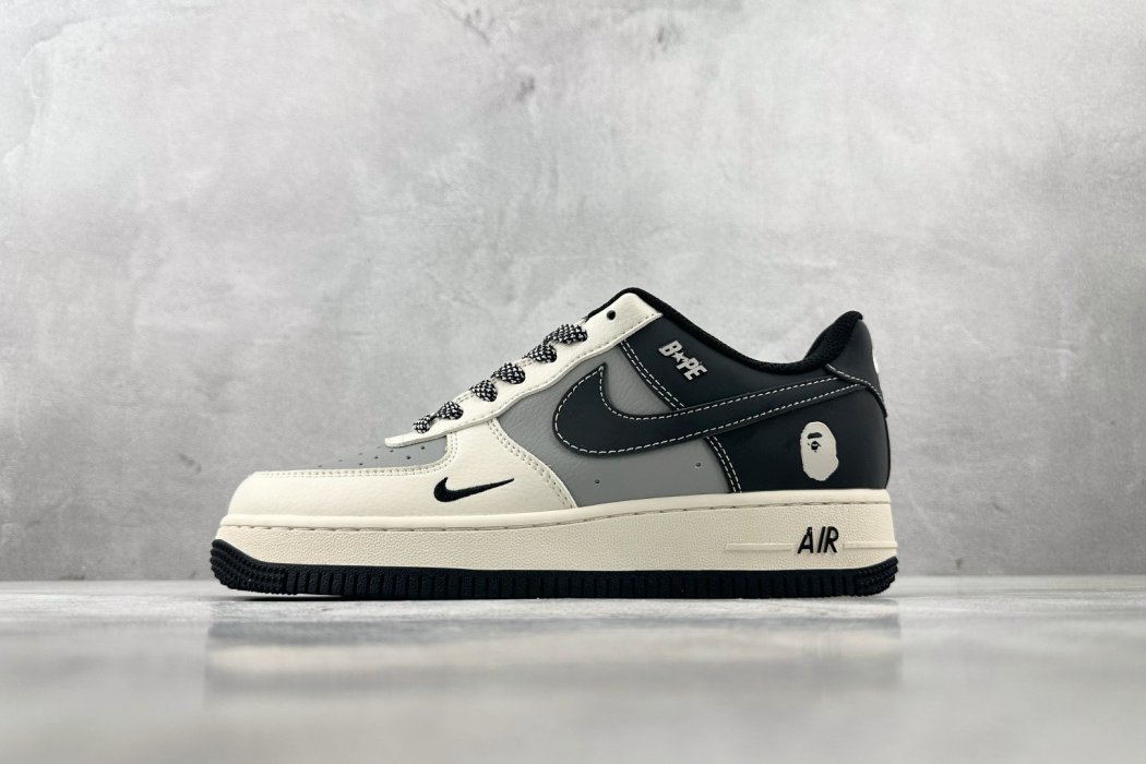 Кроссовки Nike Air Force 1 07