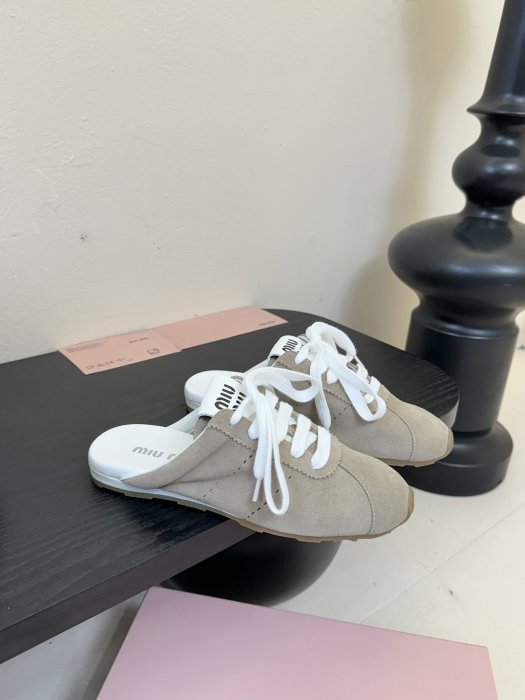 Кроссовки фото 2